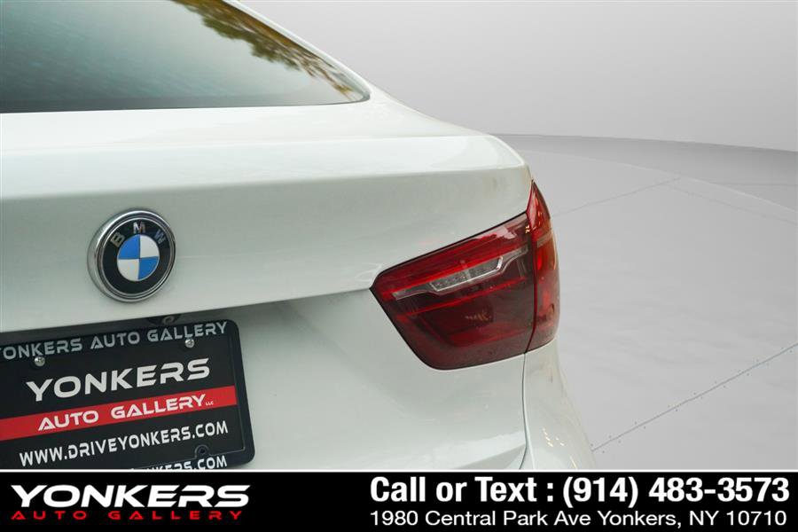 Used 2019 BMW X6 xDrive50i w/ M Sport Package image 19