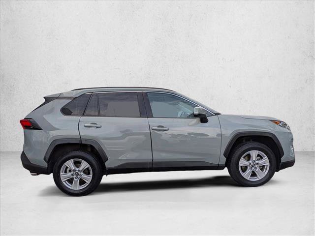 Used 2021 Toyota RAV4 XLE image 4