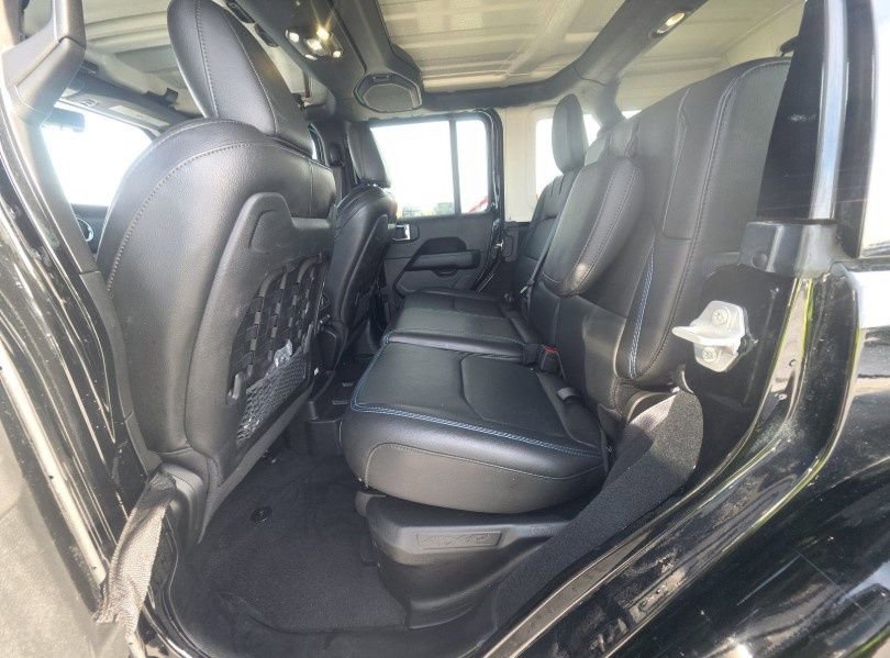 Used 2023 Jeep Wrangler Unlimited Rubicon 4xe w/ Steel Bumper Group image 9