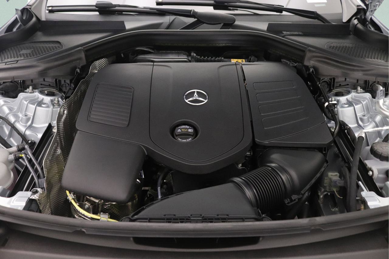 New 2026 Mercedes-Benz GLC 300 image 9