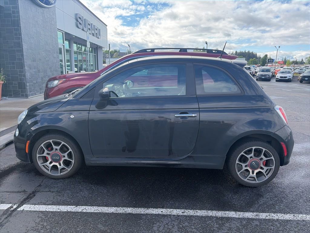 Used 2012 FIAT 500 Sport w/ Safety & Convenience Pkg FWD image 3