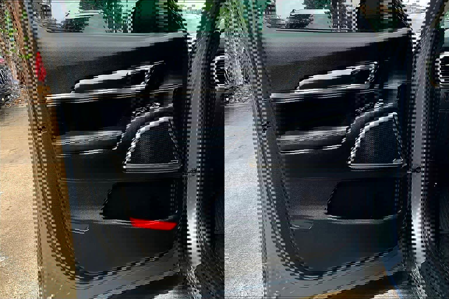 Used 2024 Kia Telluride LX image 20