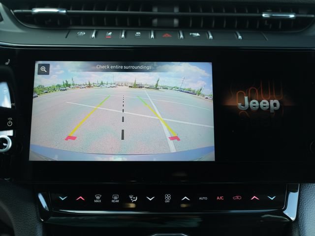 New 2026 Jeep Grand Cherokee L Limited w/ Limited Altitude Package AWD/4WD image 31