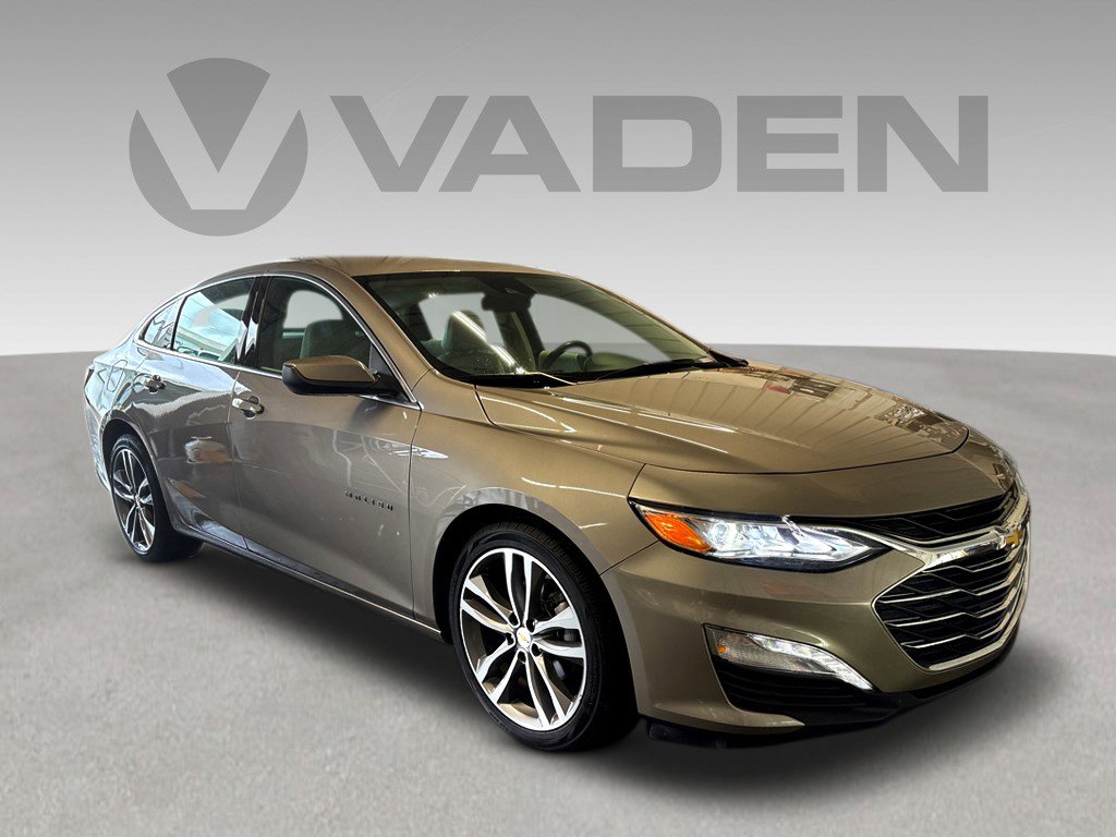 Used 2024 Chevrolet Malibu LT FWD image 1