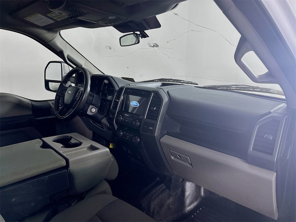 Used 2022 Ford F350 XL w/ Power Equipment Group image 27