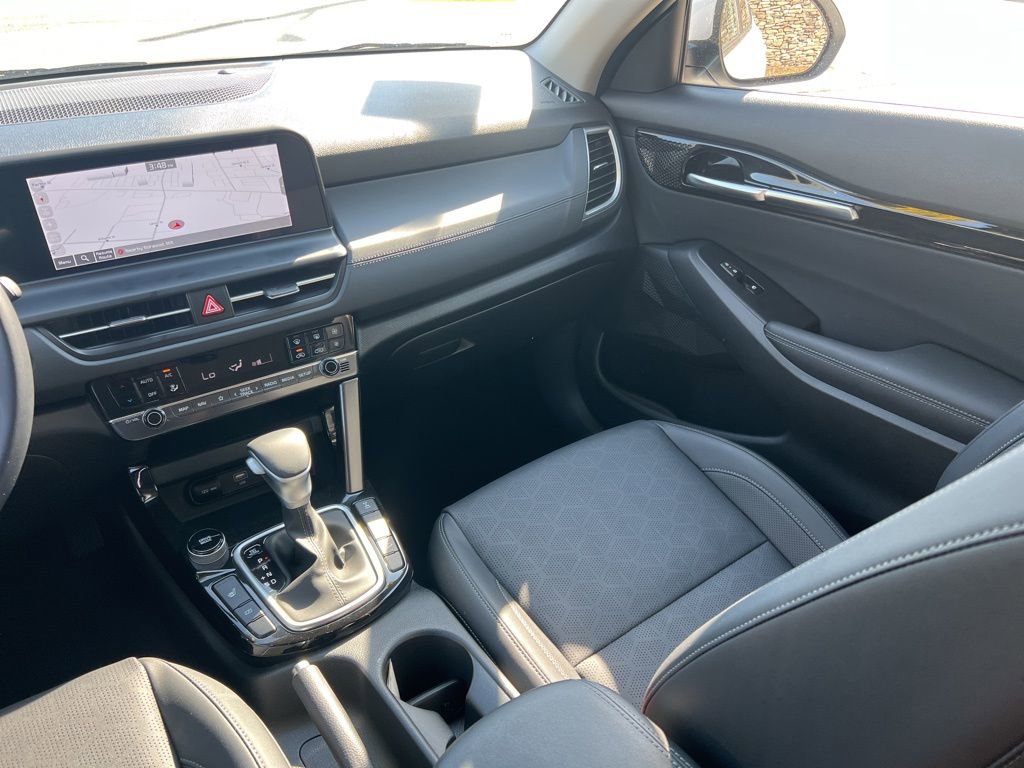 Certified 2024 Kia Seltos EX image 26