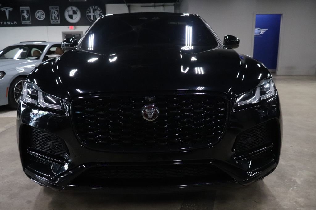 Used 2021 Jaguar F-PACE S image 8