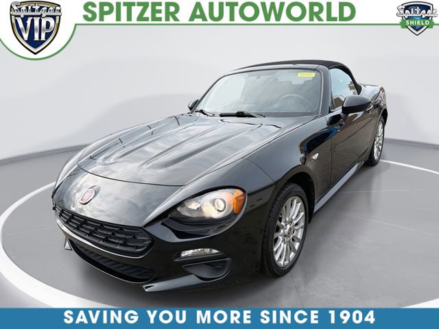 Used 2018 FIAT 124 Spider Classica w/ Technology & Siriusxm Group