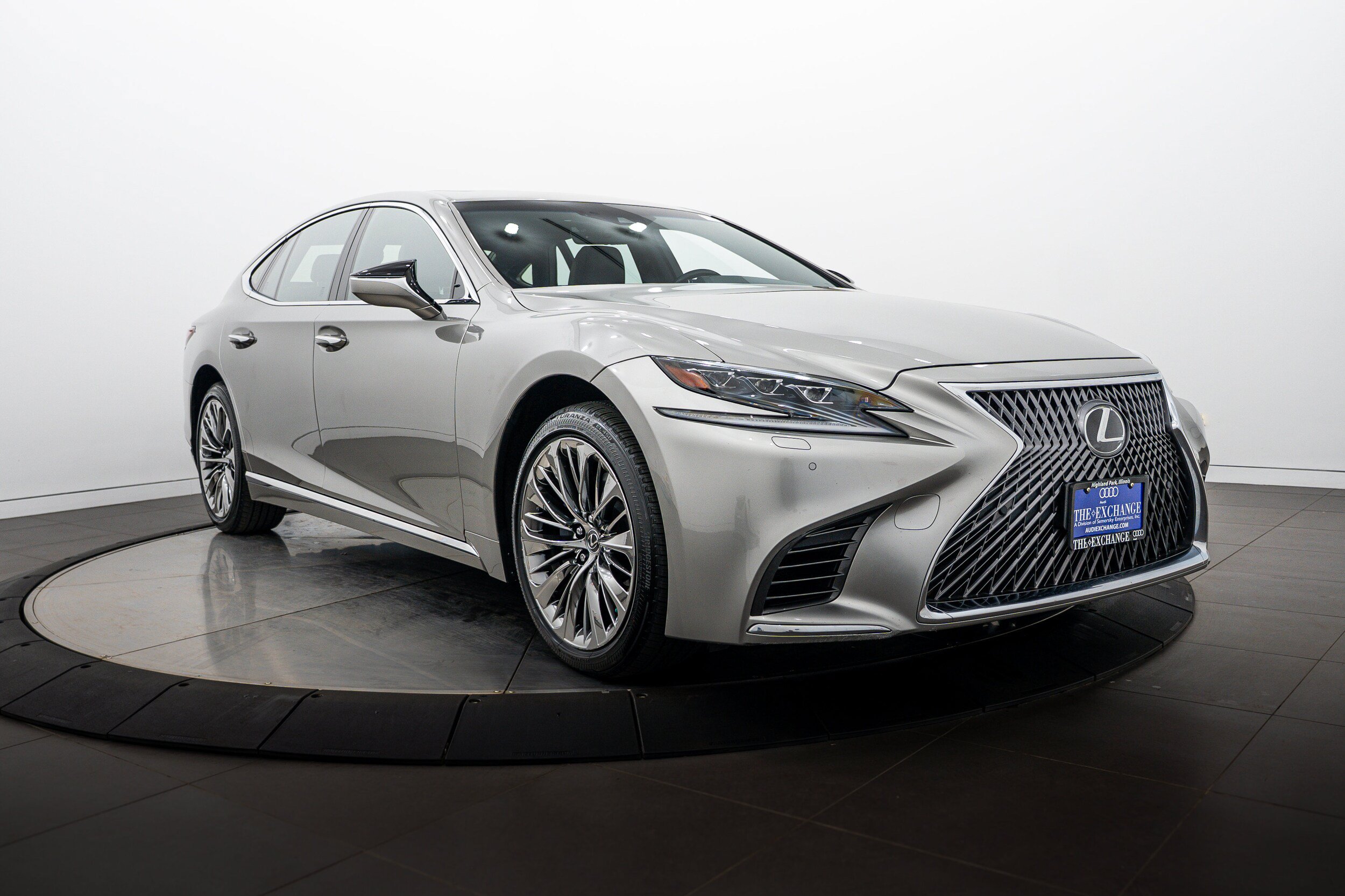 Used 2019 Lexus LS 500 AWD w/ Interior Upgrade Package image 2