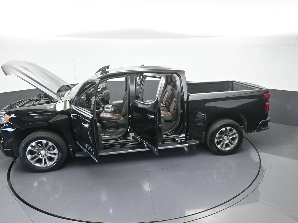 Used 2024 Chevrolet Silverado 1500 High Country w/ Technology Package RWD image 77