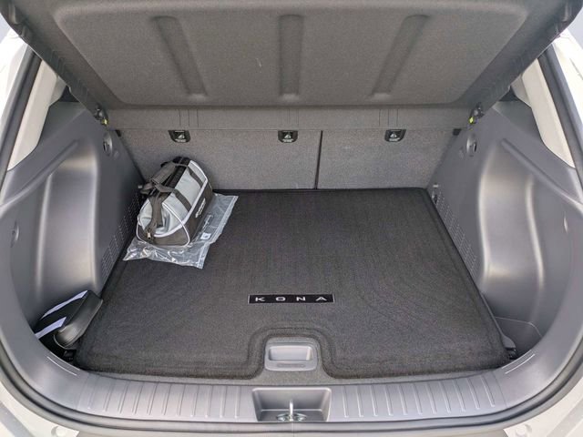 Used 2026 Hyundai Kona SEL Sport FWD image 12