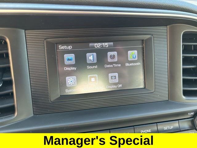 Used 2019 Hyundai Elantra SE image 21