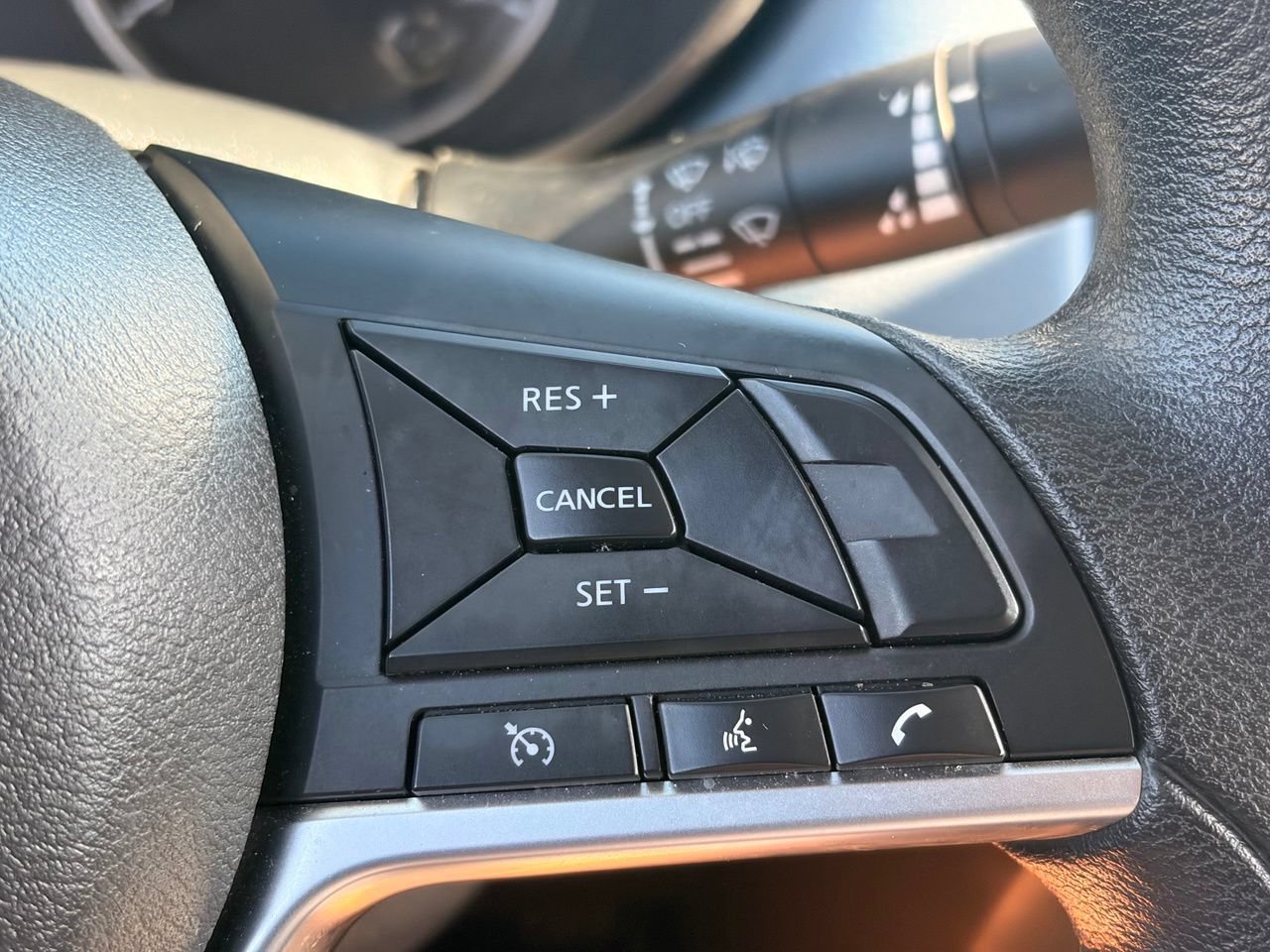 Certified 2025 Nissan Versa SV FWD image 27
