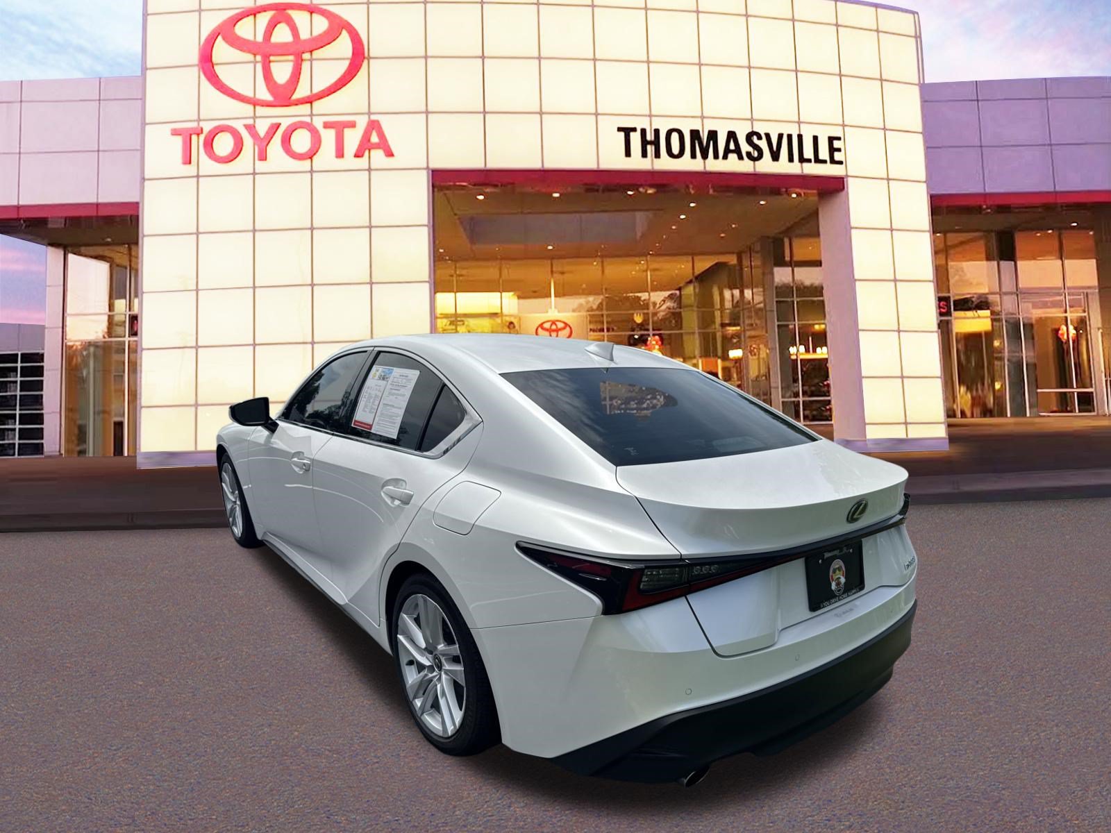 Used 2025 Lexus IS 300 w/ Comfort Package RWD image 7