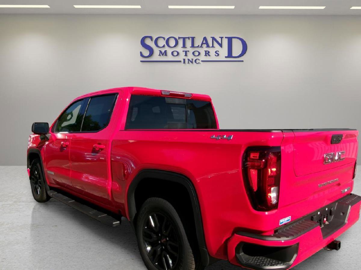 Used 2025 GMC Sierra 1500 Elevation w/ Elevation Premium Package image 8