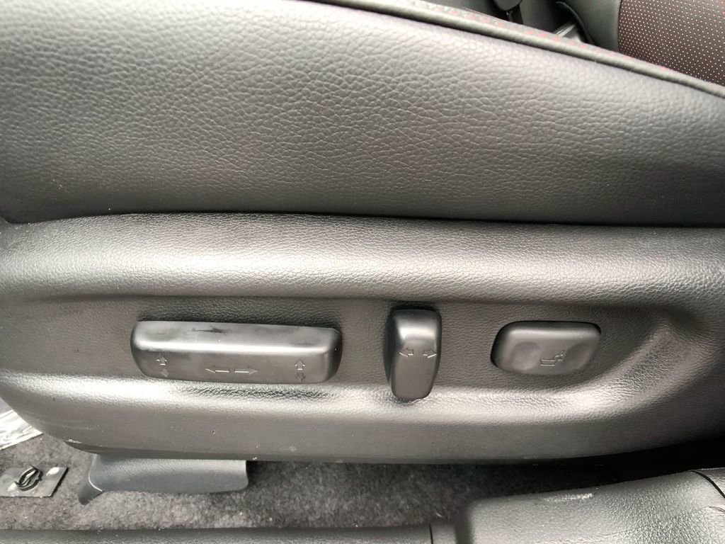 New 2026 Honda Ridgeline Black Edition image 14