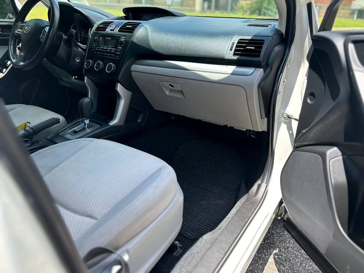 Used 2014 Subaru Forester 2.5i Premium w/ Popular Package #2 image 29