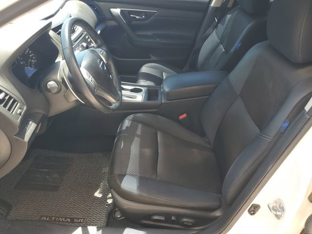 Used 2017 Nissan Altima 2.5 SR w/ Interior Lighting Package image 21