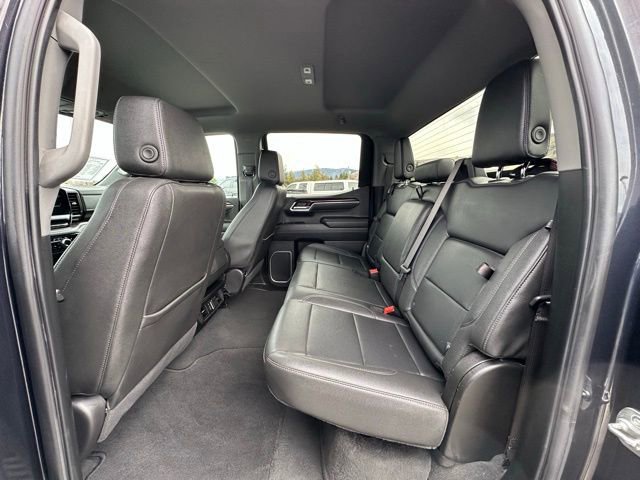 Used 2025 GMC Sierra 1500 SLT image 10