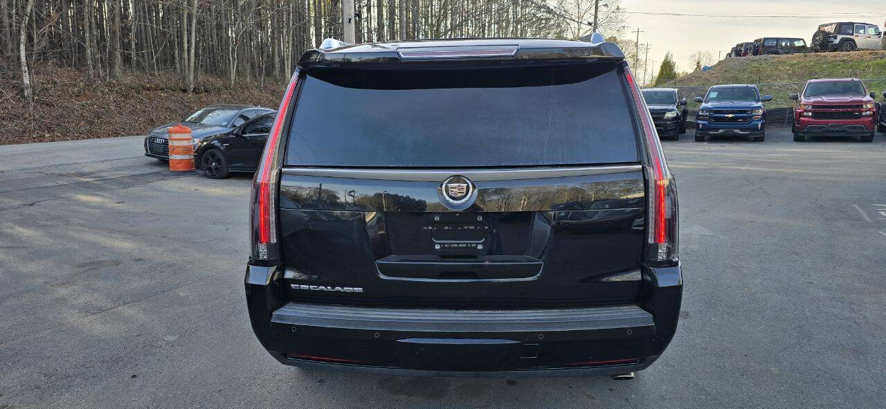 Used 2015 Cadillac Escalade Premium AWD/4WD image 8