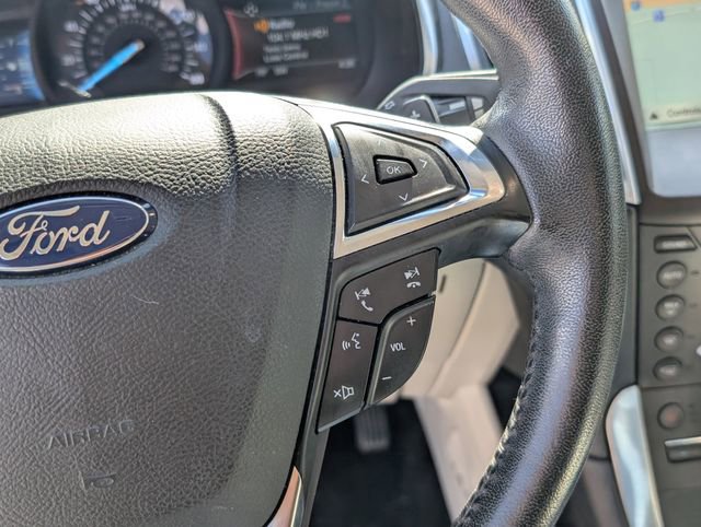 Used 2017 Ford Edge Titanium w/ Technology Package image 17