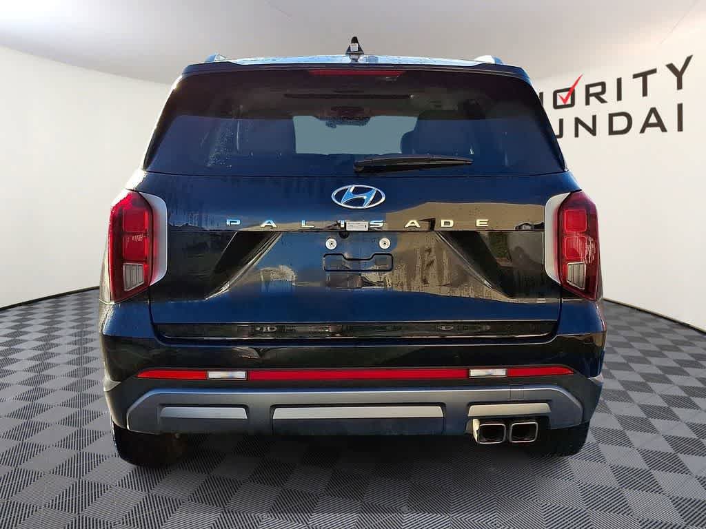 Used 2024 Hyundai Palisade Limited FWD image 5