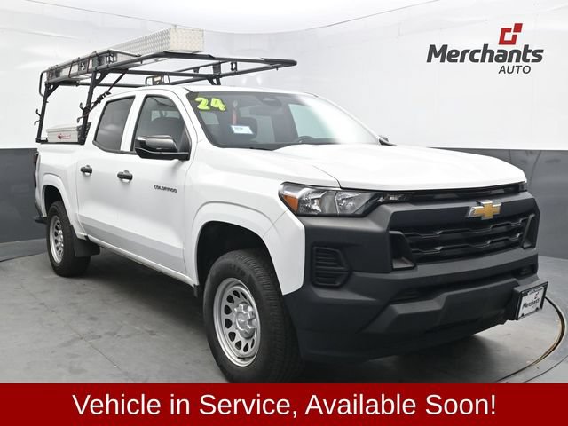 Used 2024 Chevrolet Colorado W/T w/ Safety Package RWD image 1