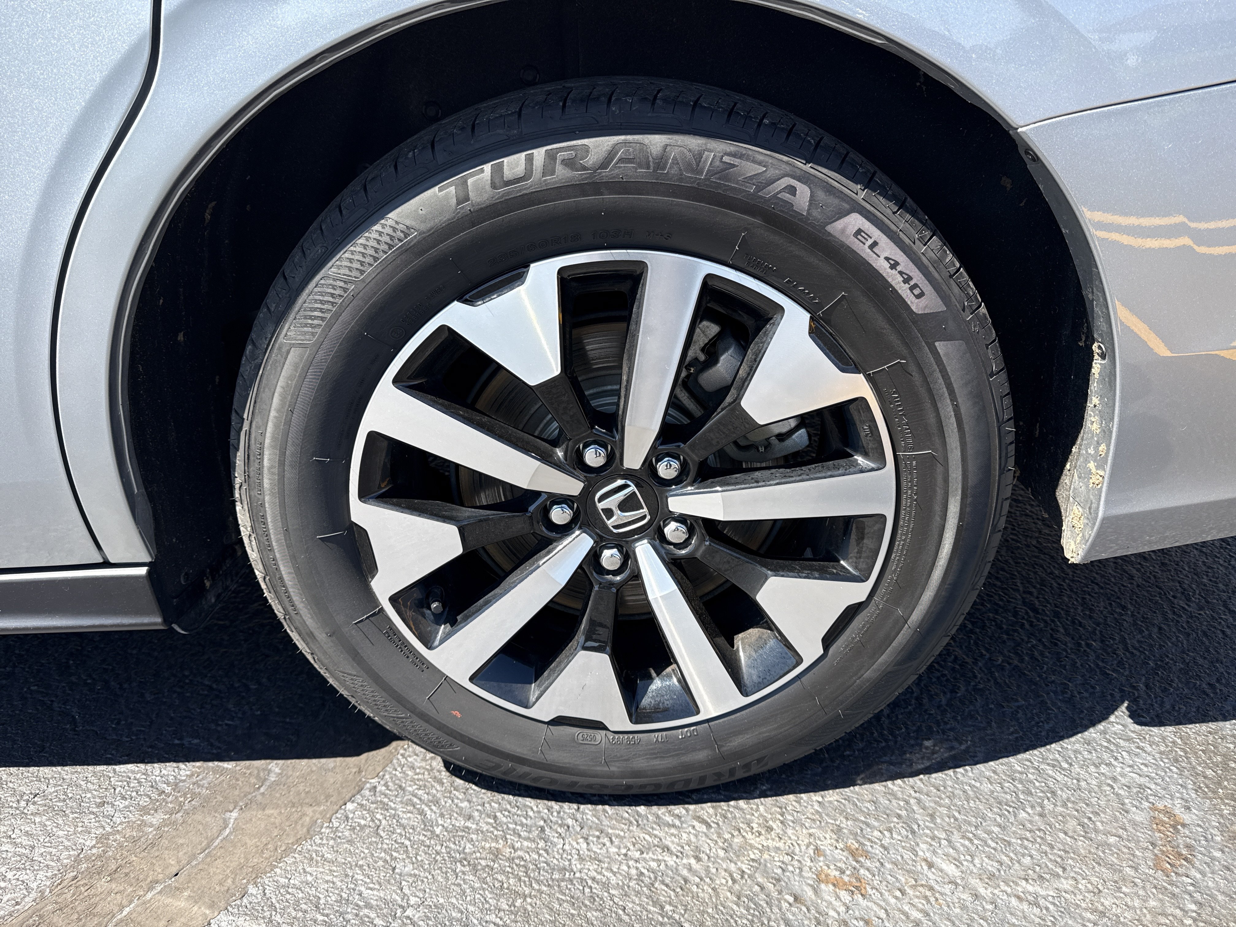 Used 2025 Honda Odyssey EX-L image 23