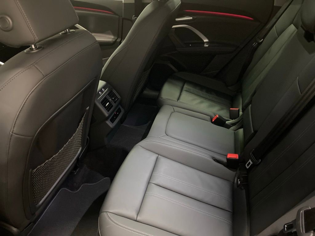 New 2025 Audi Q5 Premium image 5