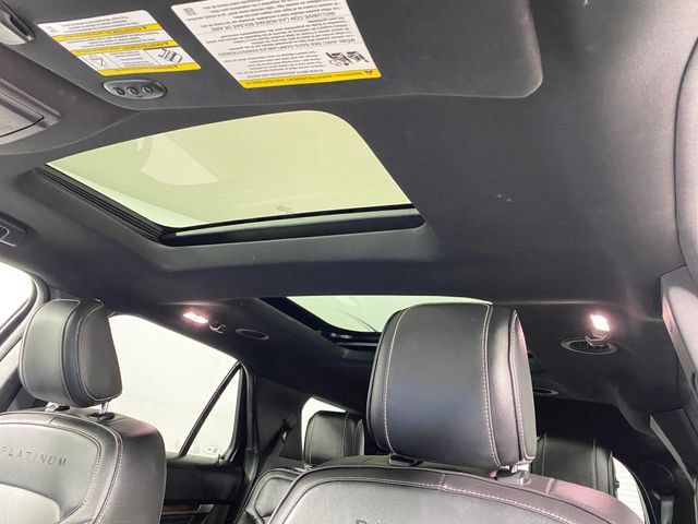 Used 2018 Ford Explorer Platinum AWD/4WD image 23