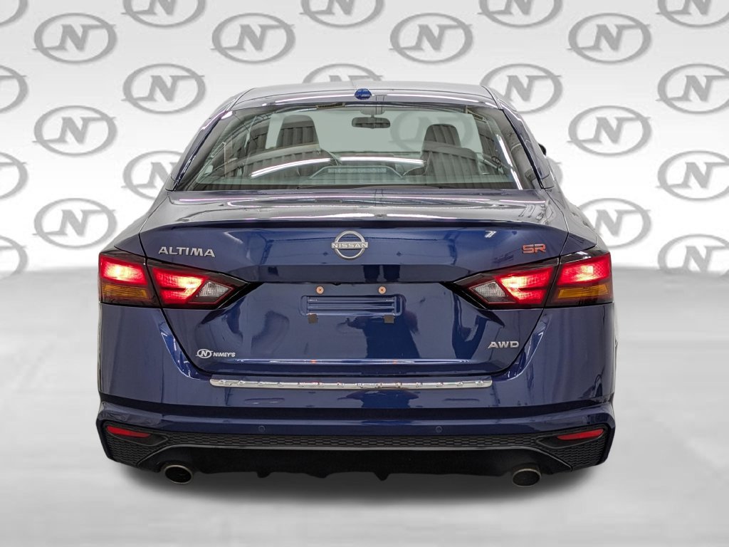 Used 2023 Nissan Altima 2.5 SR AWD/4WD image 22