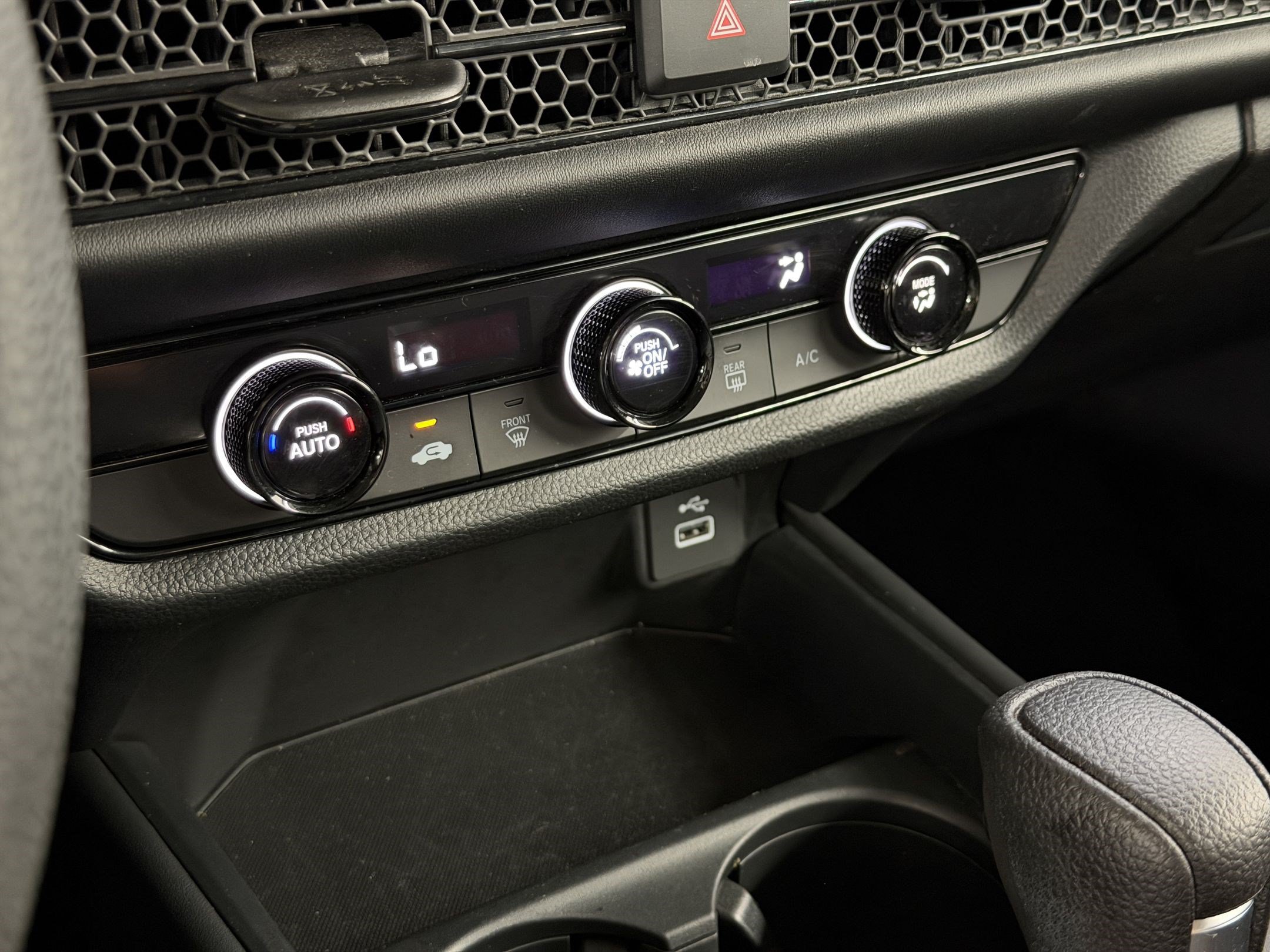 Certified 2024 Honda HR-V LX image 17