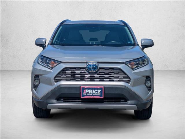 Used 2019 Toyota RAV4 Limited AWD/4WD image 2