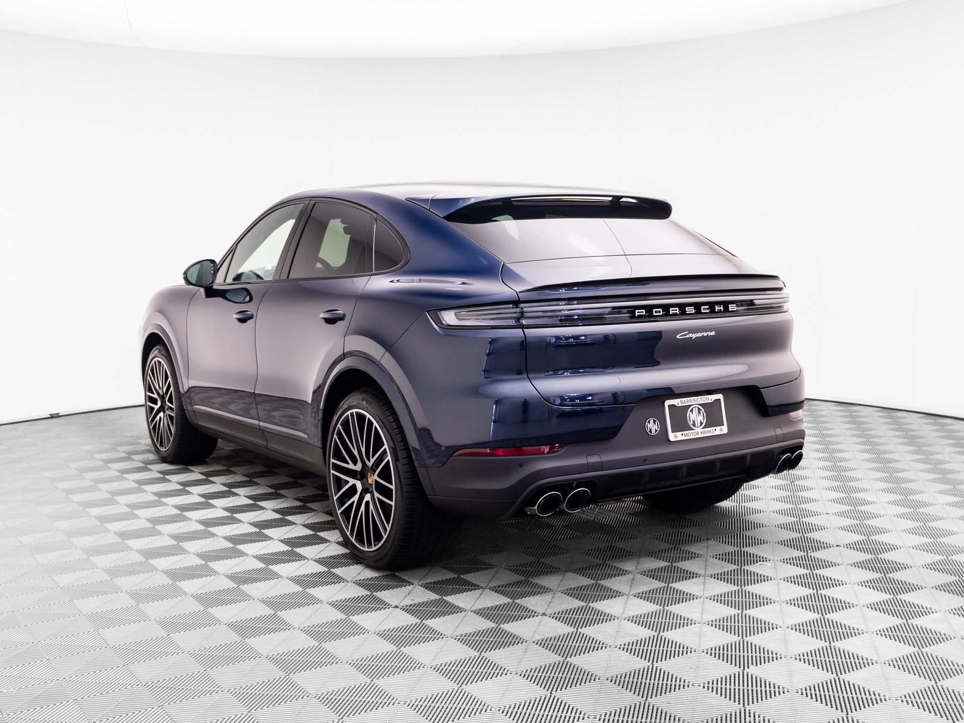 New 2026 Porsche Cayenne Coupe AWD/4WD image 3
