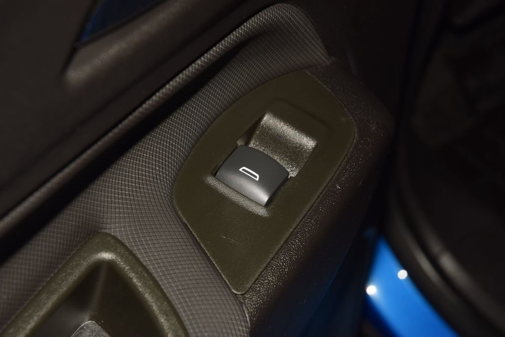 Used 2024 Chevrolet Equinox RS w/ RS Leather Package image 44