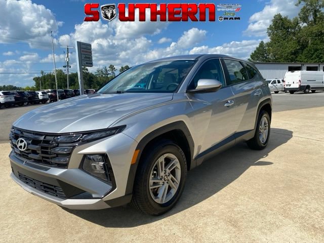 Used 2025 Hyundai Tucson SE
