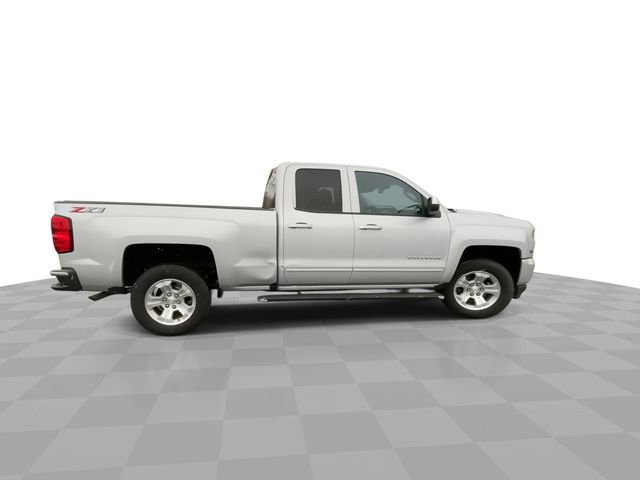 Used 2018 Chevrolet Silverado 1500 LT w/ All Star Edition image 9