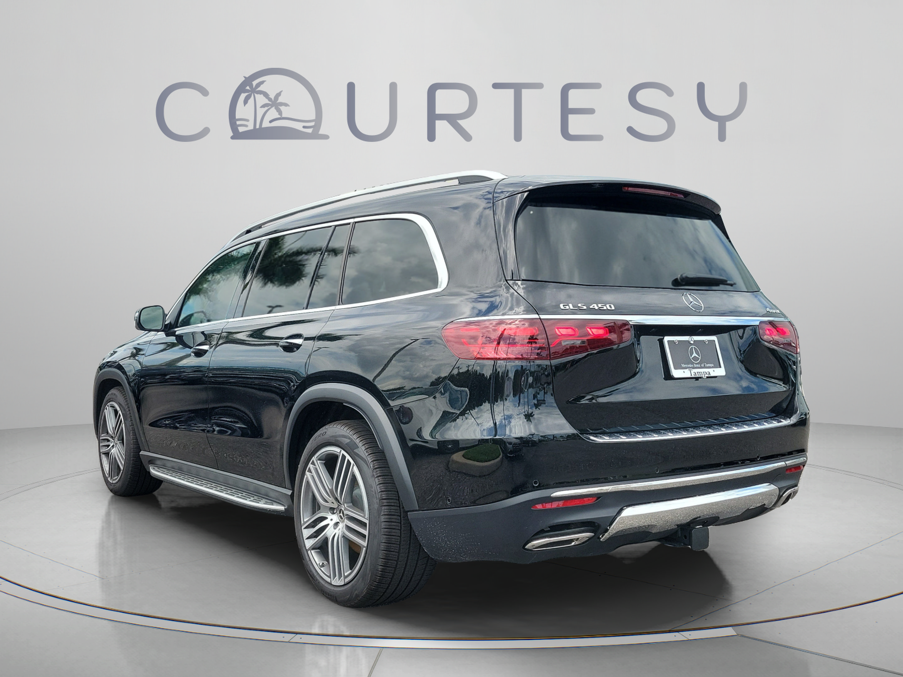 Certified 2026 Mercedes-Benz GLS 450 4MATIC image 2