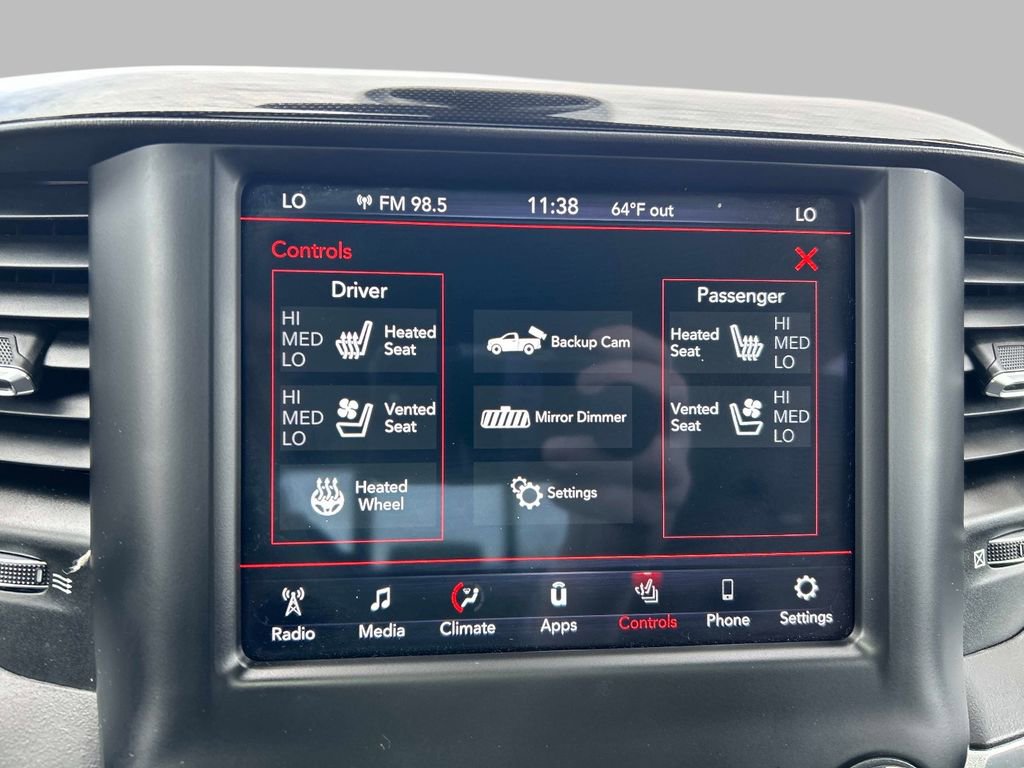 Used 2019 RAM 1500 Laramie w/ Sport Appearance Package image 32