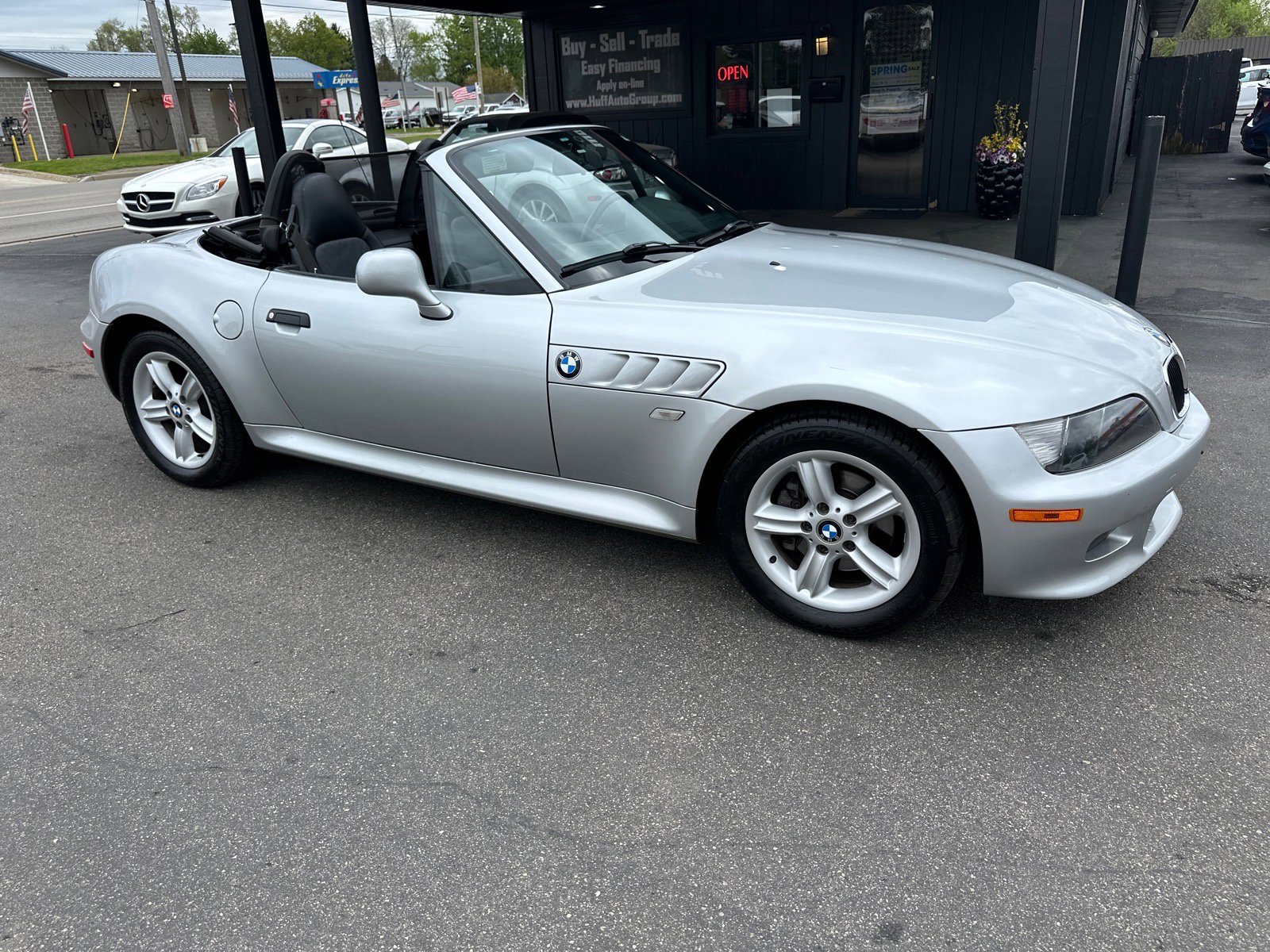Used 2000 BMW Z3 2.5i RWD image 18