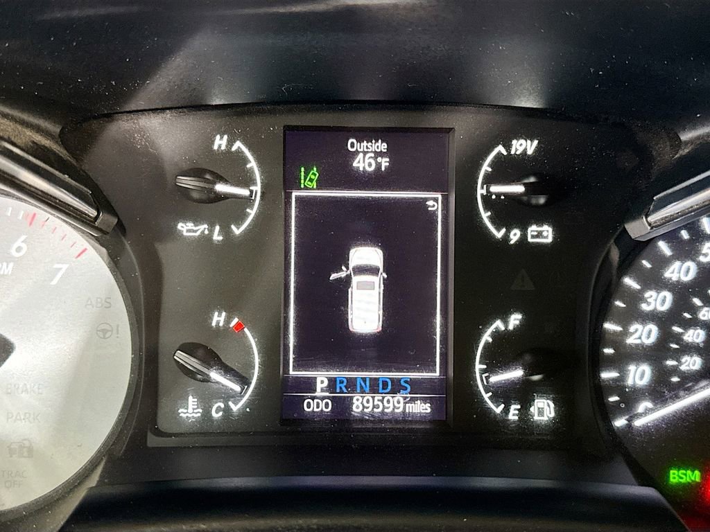 Used 2019 Toyota Sequoia TRD Sport w/ TRD Sport Premium Package image 19