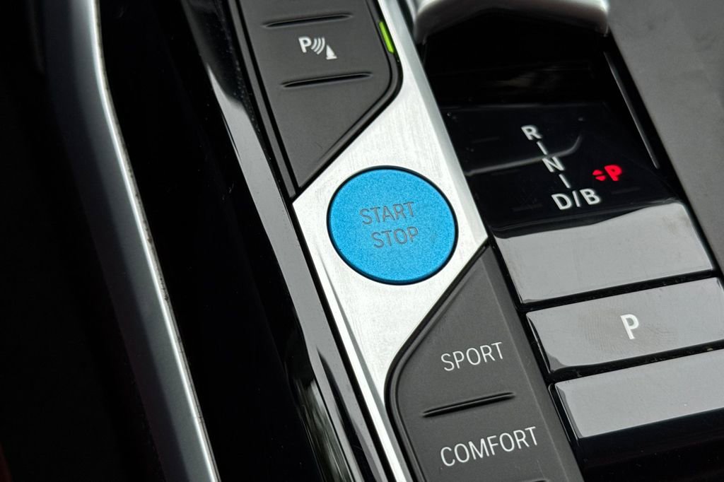 Used 2023 BMW i4 eDrive35 w/ Premium Package image 25