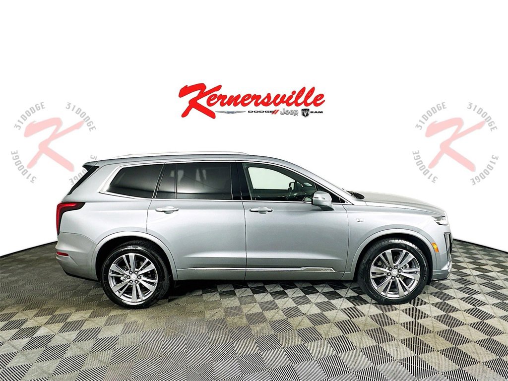Used 2024 Cadillac XT6 Premium Luxury image 8