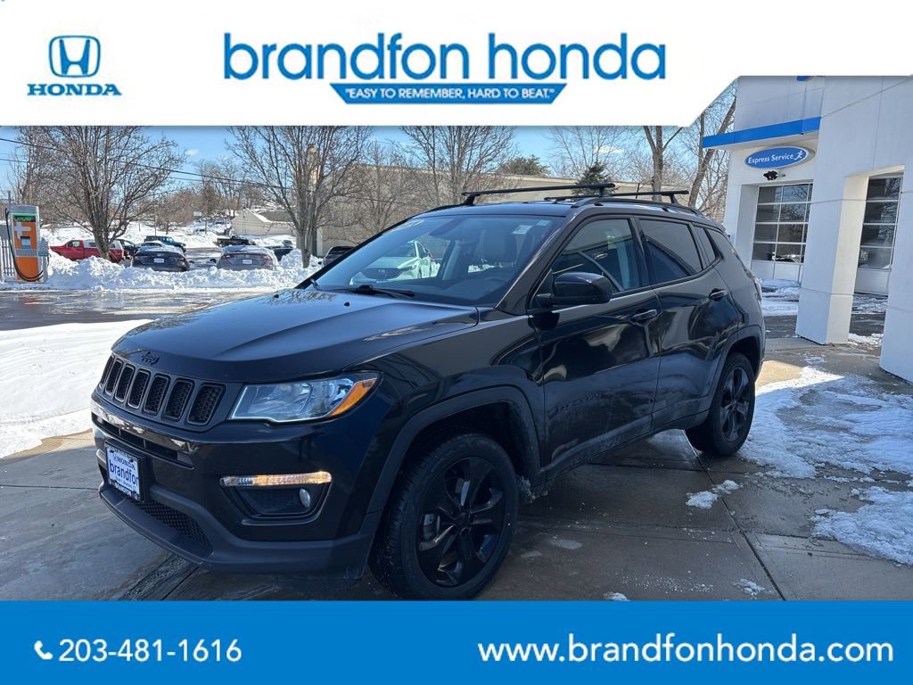 Used 2021 Jeep Compass Latitude image 3
