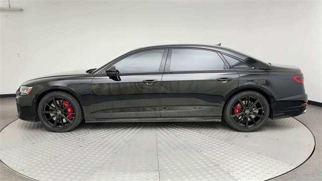 Used 2023 Audi S8 w/ S8 Executive Package image 5