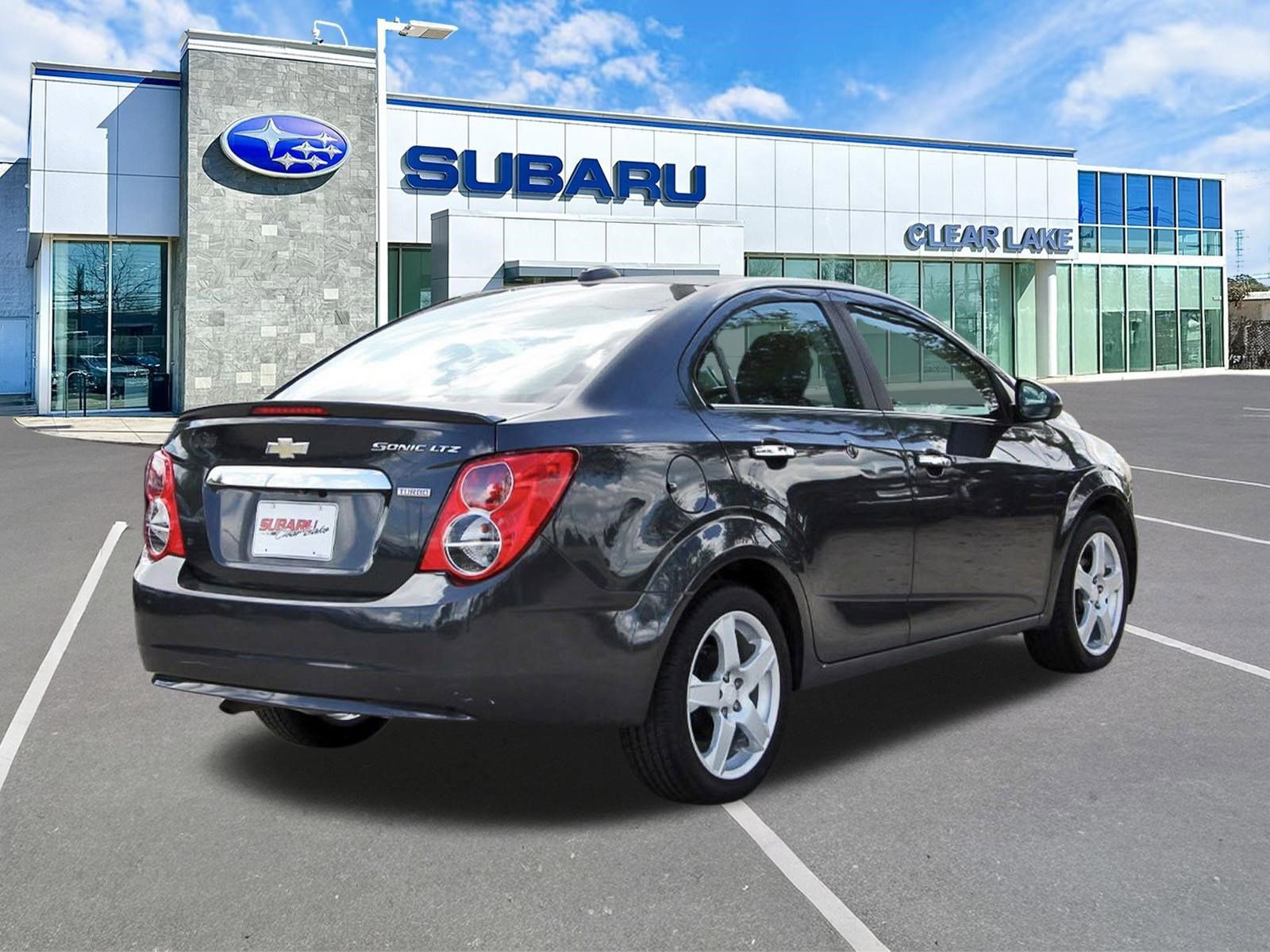 Used 2015 Chevrolet Sonic LTZ image 6