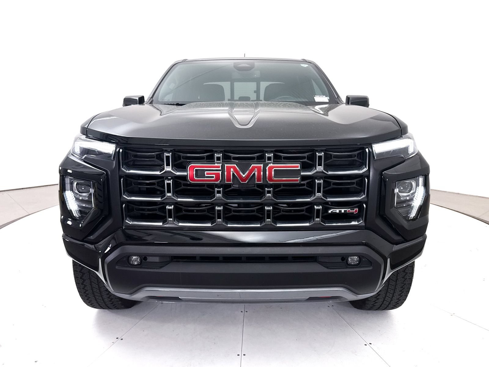 Used 2023 GMC Canyon AT4 w/ AT4 Premium Package AWD/4WD image 12