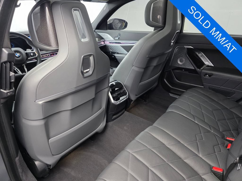 Certified 2023 BMW 760i xDrive AWD/4WD image 15