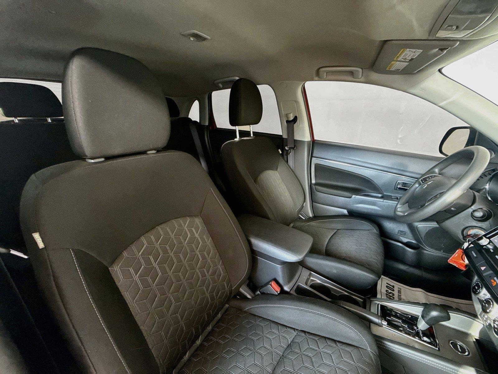 Used 2026 Mitsubishi Outlander Sport ES AWD/4WD image 30