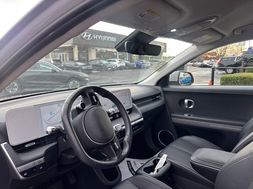 Certified 2023 Hyundai Ioniq 5 SEL w/ Cargo Package image 5